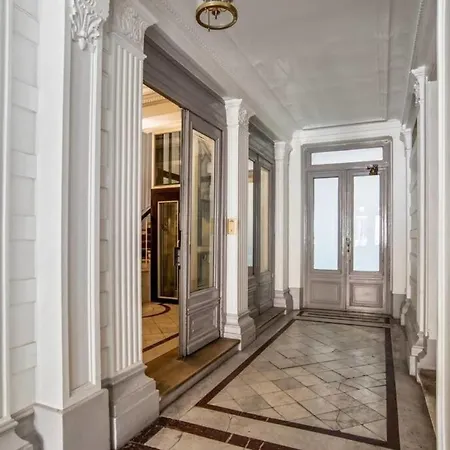 Amazing Flat For 7p Close To Montmartre Apartment Paris